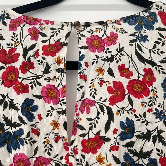 America Eagle Outfitters Floral Romper Size XS - Picture 13 of 14